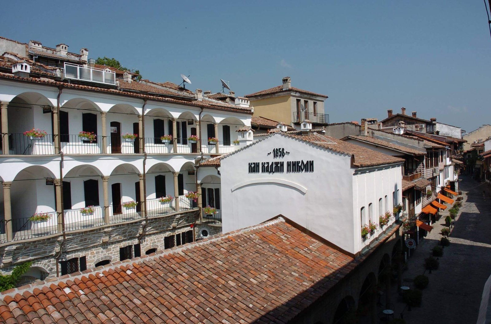 Хан Хаджи Николи